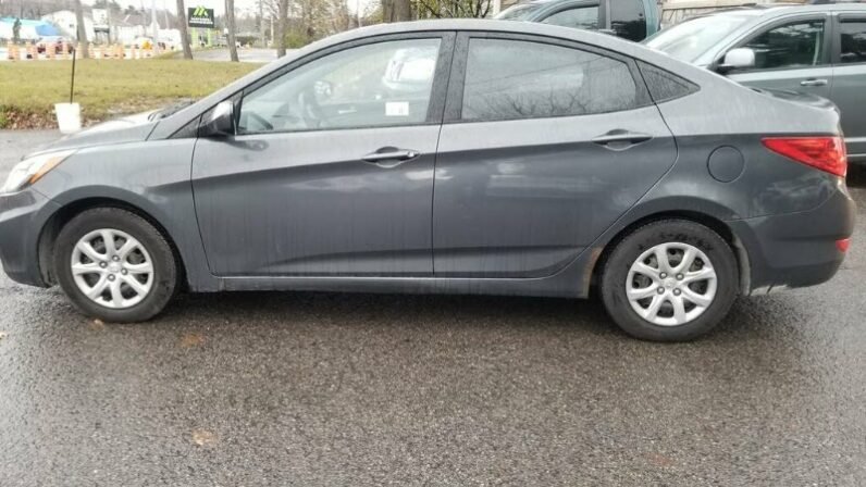 2012 Hyundai Accent