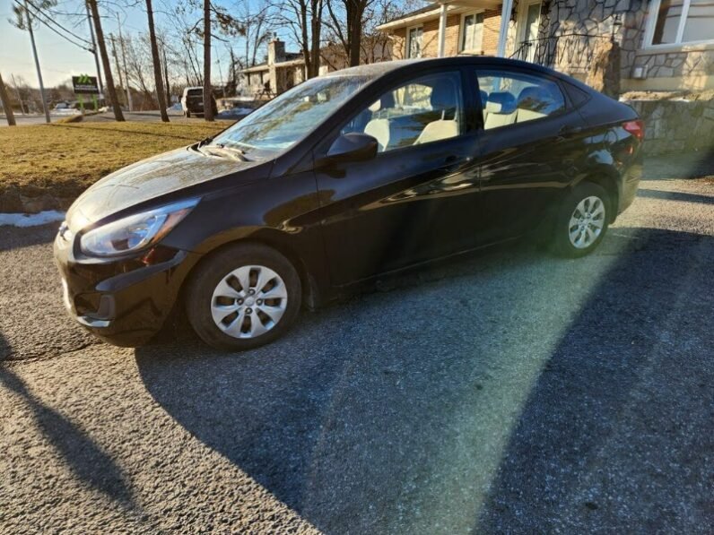 2016 Hyundai Accent SE