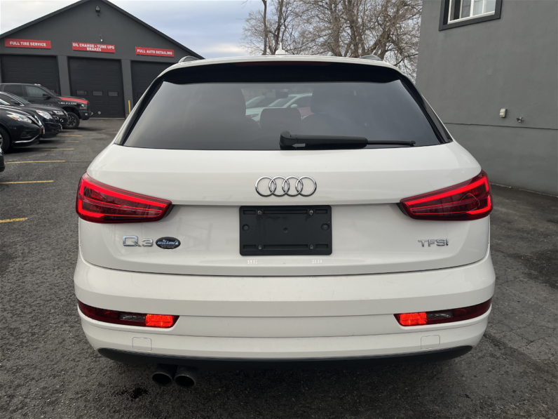 2016 Audi Q3